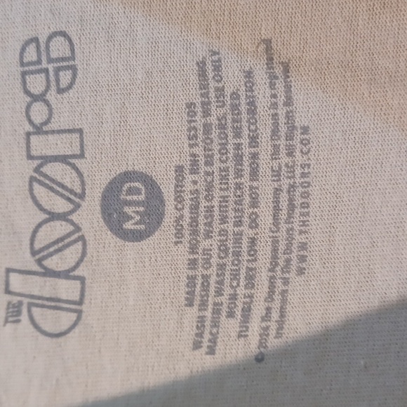 Brand new (2024) The Doors Medium Tan Tee w/Grn & Pnk Mushroom Graphic - Picture 5 of 6